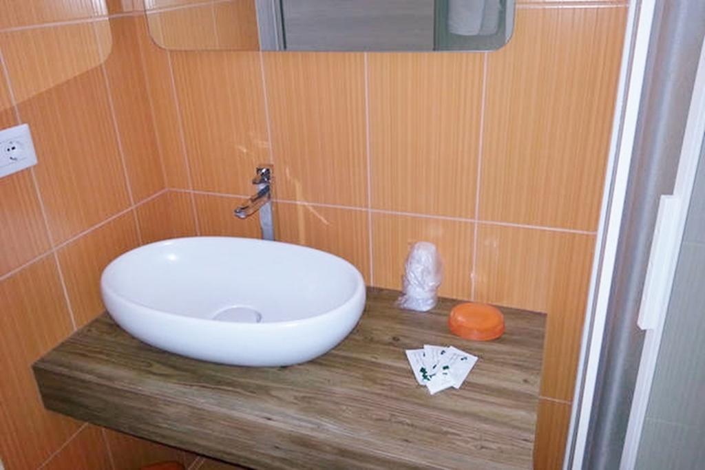 B&B Brezza Marina Torre Pali Exteriör bild