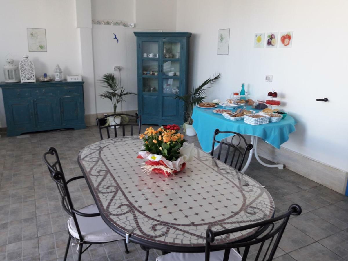B&B Brezza Marina Torre Pali Exteriör bild